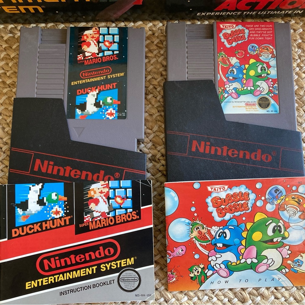 Vintage Nintendo NES Action Set with Games - Picture 3 of 11